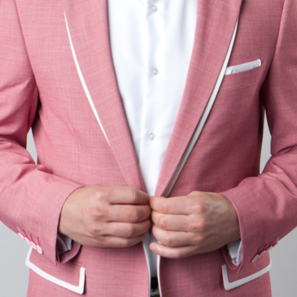 Luxurious Men's Salmon Pink Suit Jacket With White Trim - Picture 2 of 5
